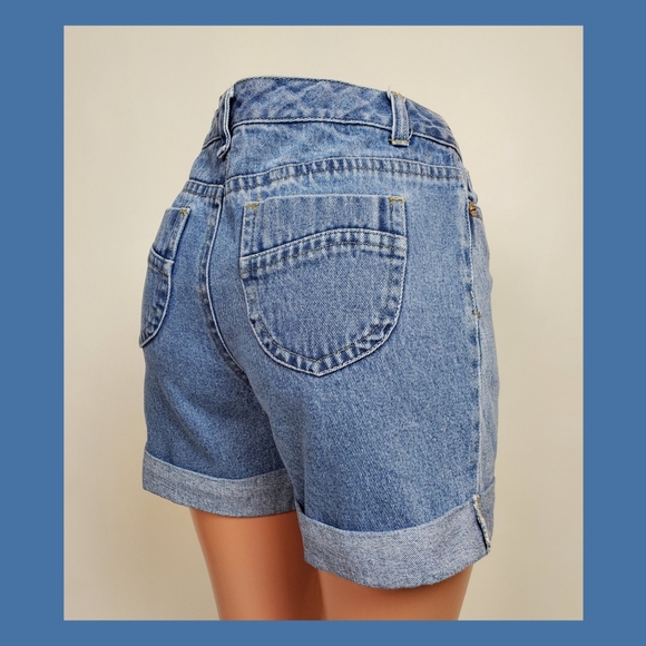 bill blass Pants - Vtg jean shorts